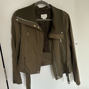 Club Monaco Women’s Olive green jacket